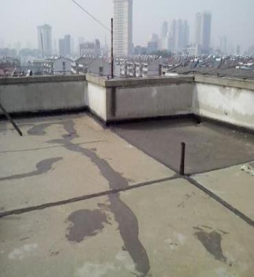 汉寿漏水维修 楼顶漏水是什么原因，楼顶漏水维修方法是什么?